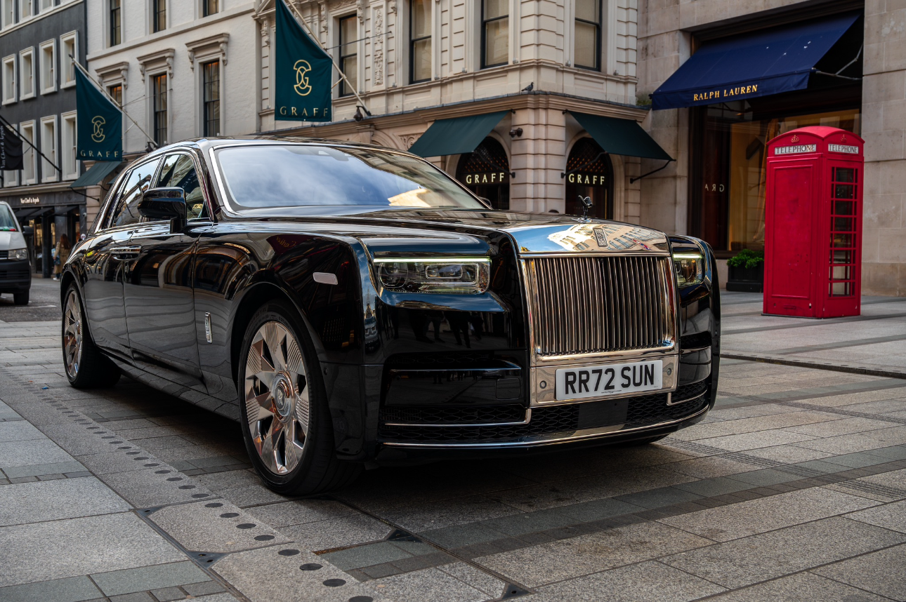 Rolls-Royce Phantom Luxury Chauffeur Vehicle
